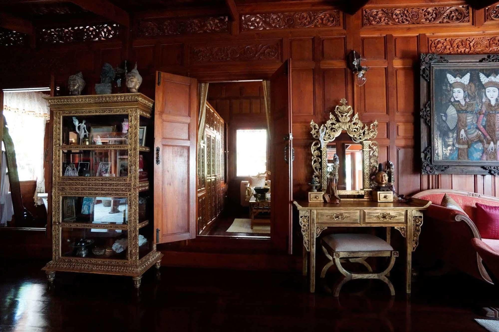 Baan Sang Pathum Hotel Rawai Exterior photo